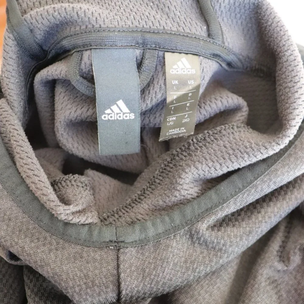 Adidas Team Issue Lightweight Hoodie Badge of Sports Men’s Size Large - Picture 7 of 7